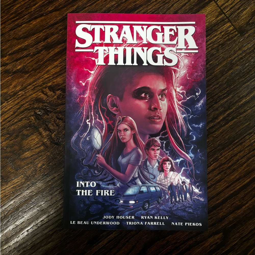 Stranger Things: Into the Fire Graphic Novel